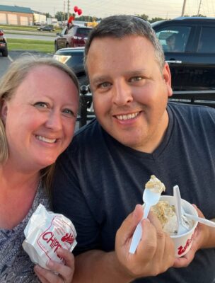 Greg Hipskind and his wife Jenny, who is managing editor at WQAD-TV.