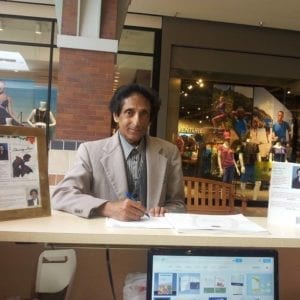 Quad-Cities Author Raza Moe Debuts Romantic Novel 'Sharing Love'