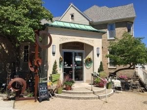 Eight Rock Island Antique Stores Put on Shop Hop