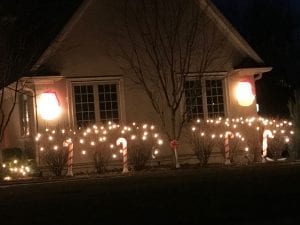 Merry Christmas! QC Scene Highlights The Christmas Lights of The Quad-Cities!