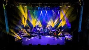 Mannheim Steamroller Bring Holiday Vibes to Davenport