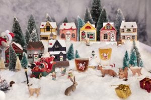 Miracle at the Davenport Freight House Mixes New Holiday Cheer, in a Glass