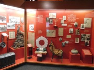 Davenport's Putnam Museum Works With Many to Broaden Its Quad-Cities Exhibit