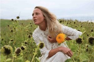 Rock Island Native Lissie Releases New EP, Has Dec. 19 Livestream Show