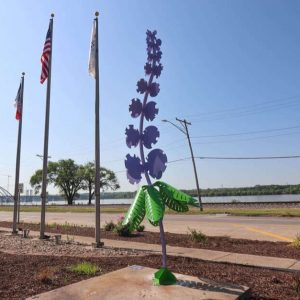 Quad City Arts Public Sculpture Program Pleases Artists and Property Owners