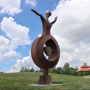 Quad City Arts Public Sculpture Program Pleases Artists and Property Owners