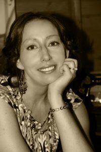After Editing Q-C Anthology, Prolific Author Will Teach Personal Essay Workshop