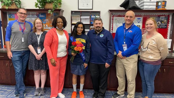 Iowa Senior Maitreyi Shrikhande Wins 2022 Dr. Thomas Anthony Dooley Scholarship From Davenport