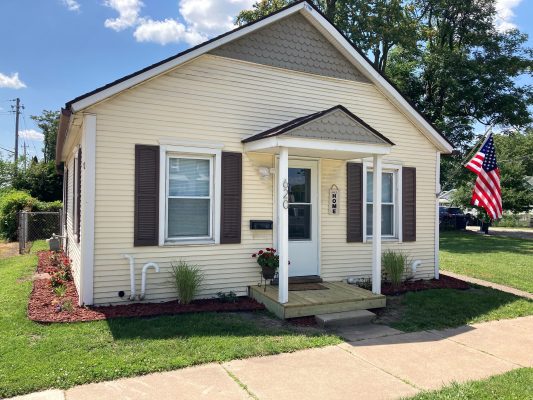 Illinois Project NOW’s First “Honor Home” is fully furnished and ready to house a veteran!