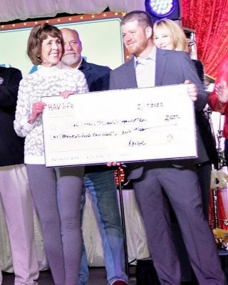 Iowa's HAVLife Foundation Presents $2,500 To Moline Schools