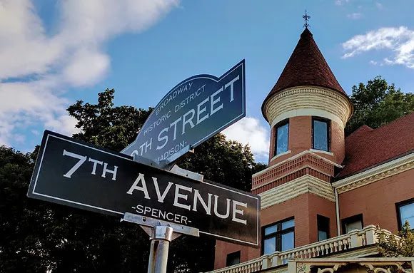 Register Now for Broadway Historic District Walk!