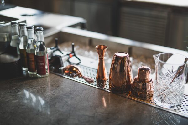 How to Become a Bartender in Quad Cities - QuadCities.com