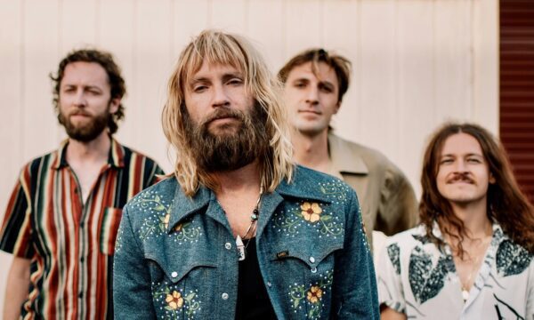 Paul McDonald & The Mourning Doves Coming To Iowa's Raccoon Motel Tonight