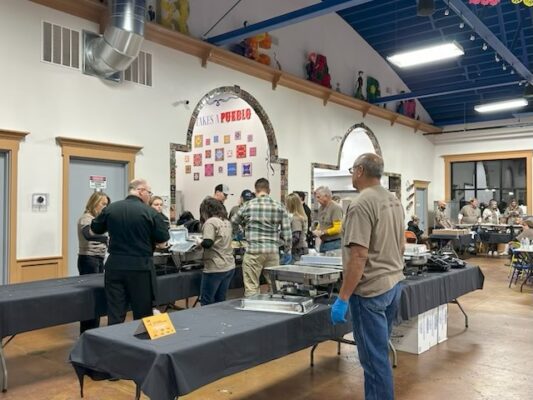 Moline’s Mercado to Host Mr. Thanksgiving Holiday Meal for 2nd Time