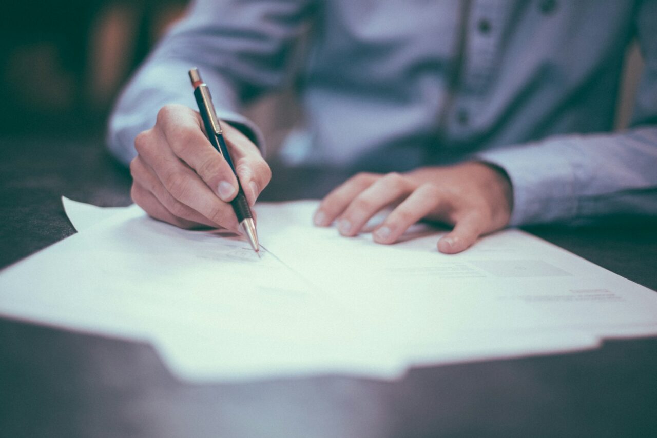 Key Benefits of Outsourcing Healthcare Billing - Quad Cities