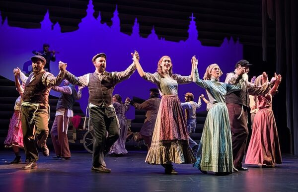 The cast dances in the new "Fiddler on the Roof" at Circa '21.