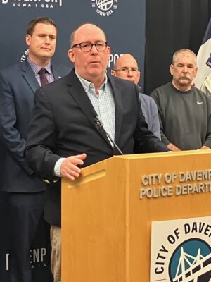 Davenport Mayor Jason Gordon at a January 2026 press conference at Davenport Police Department (photo by Jonathan Turner).