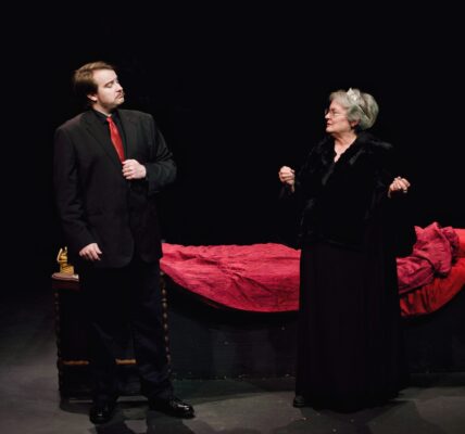 Drew DeKeyrel as C. Auguste Dupin and Alicia Leonard as Queen from "The Purloined Letter." (photo by Michael Bitterman)